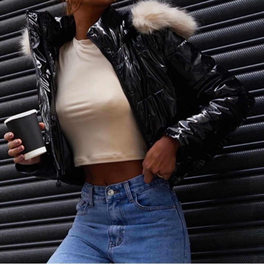 Shiny Cropped Puffer Coat